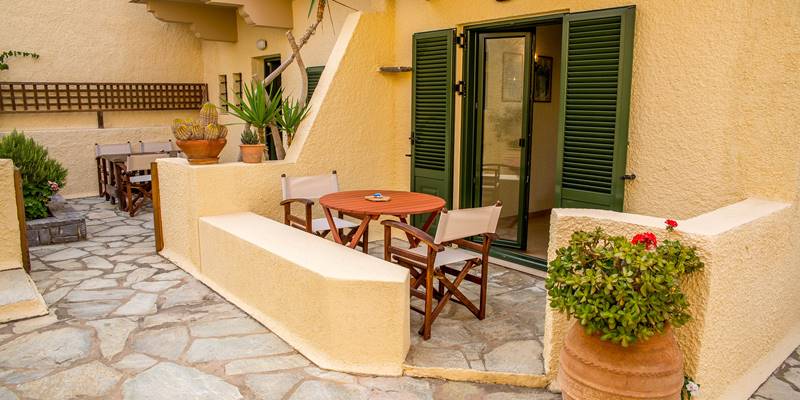 One Bedroom Apartment <span>with garden view</span>